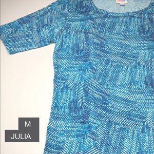 Julia Lularoe Medium NWT